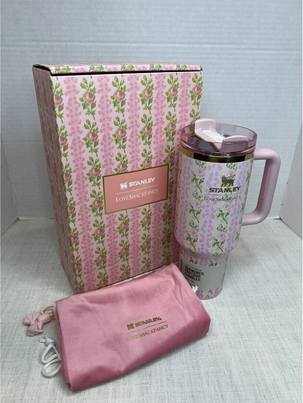 Stanley x LoveShackFancy Quencher H2.0 FlowState 40 oz Blooming Heirloom